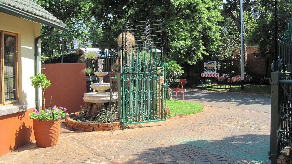 Guest House Seidel Pretoria Exterior photo
